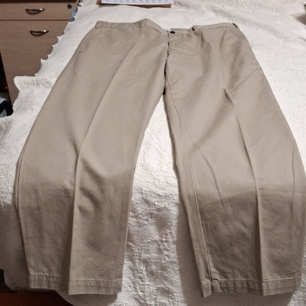 GAP Men's Tan Chinos (Mgs100)